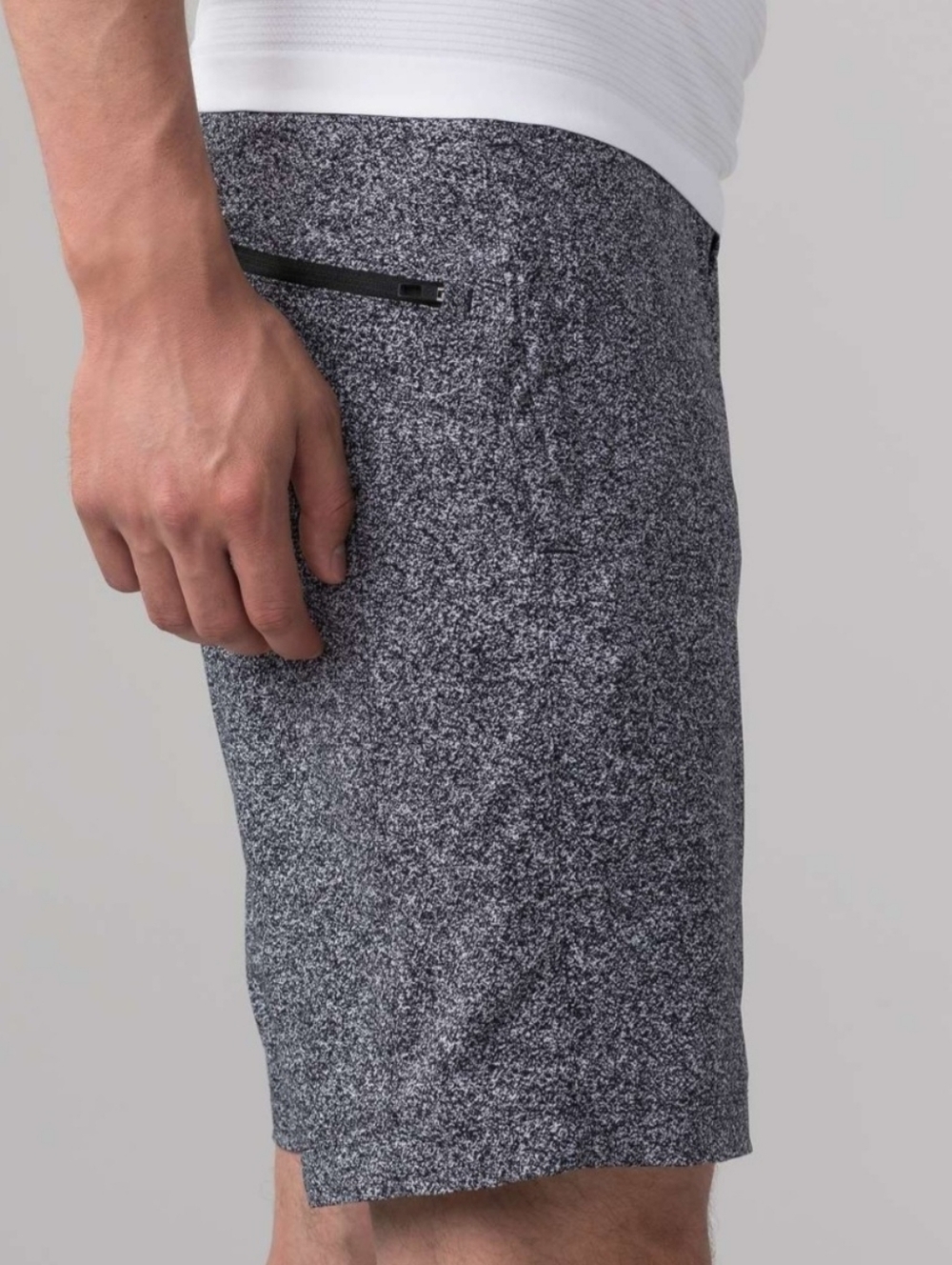 Lululemon Men's T.H.E Short Luxtreme Liner 9"  Grey Athletic with Black Sz M - Picture 5 of 16